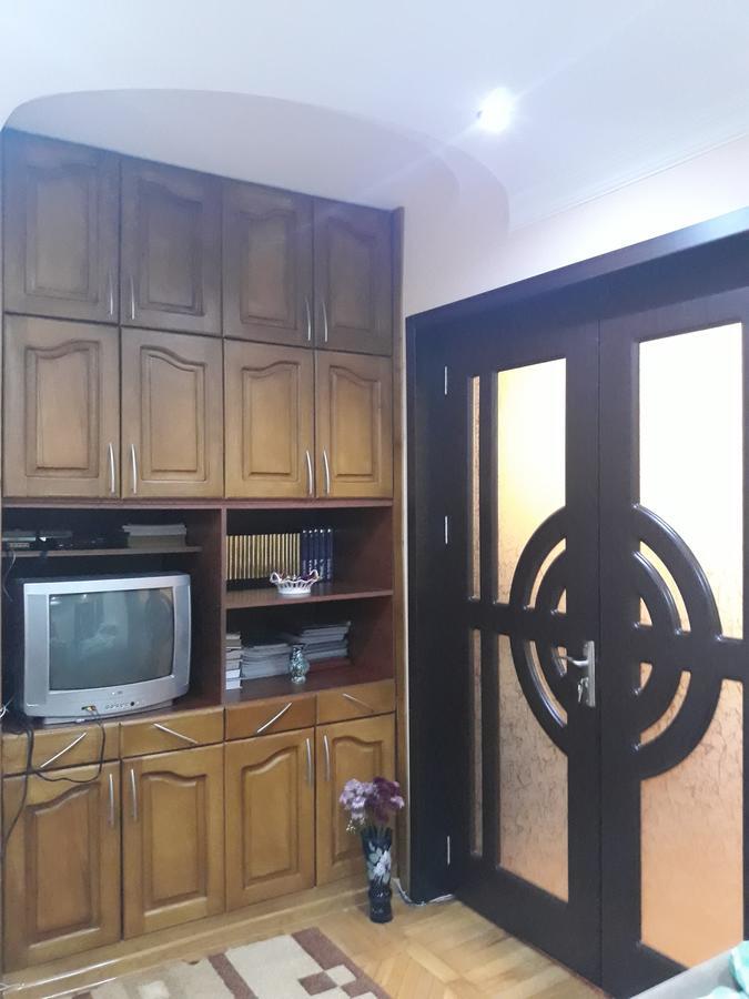 Madona'S House Apartment Batumi Luaran gambar
